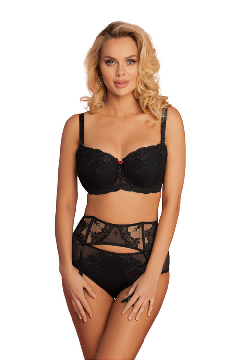 Braceless bra model 199948